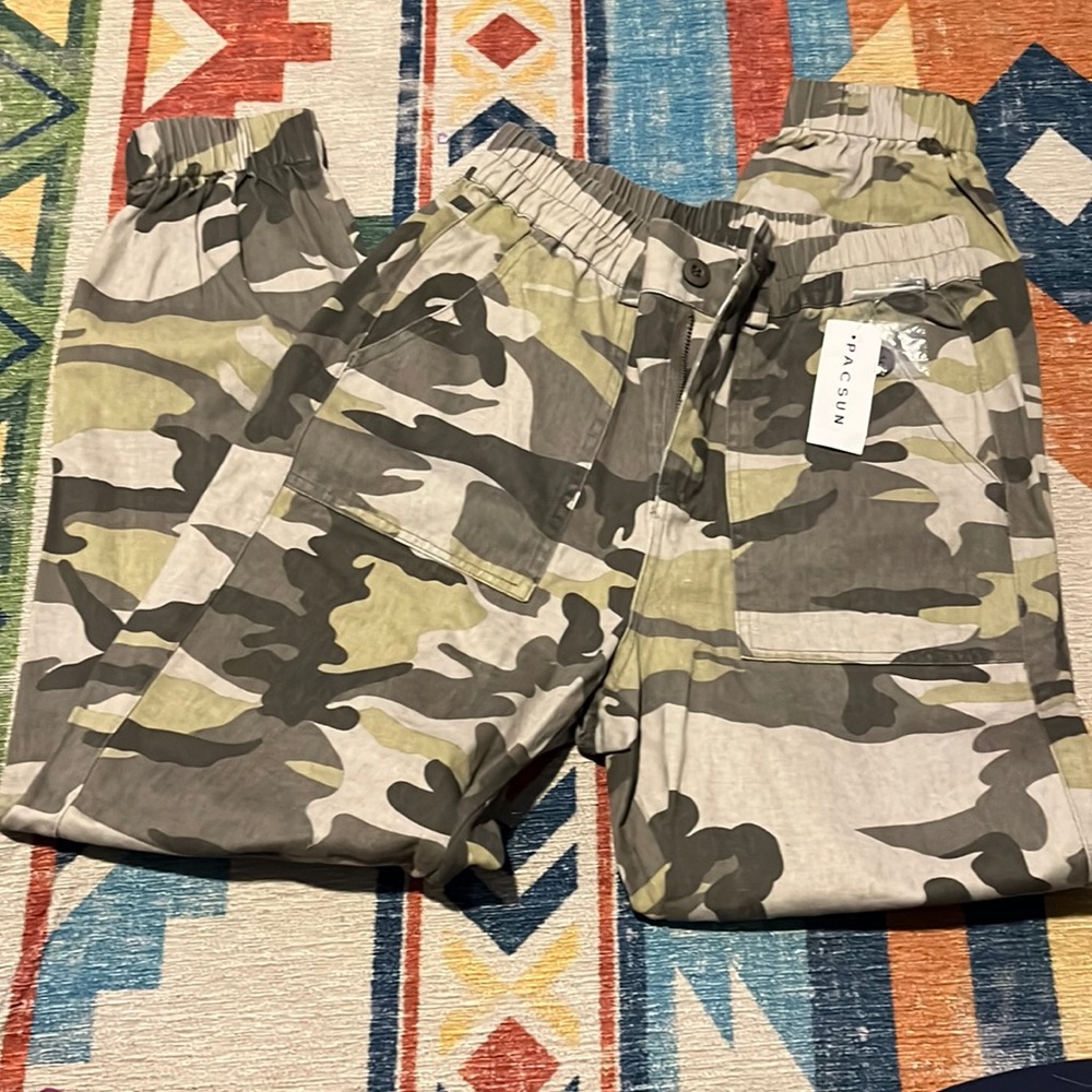 Cami pacsun jeans